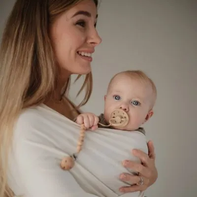 Mushie Echarpe De Portage Ivory 5 Mushie Echarpe De Portage Ivory – Image 3