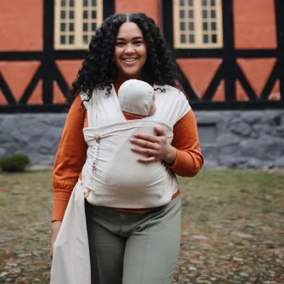 Mushie Echarpe De Portage Ivory 7 Mushie Echarpe De Portage Ivory – Image 5