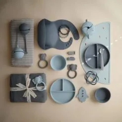 Mushie Range Sucette En Silicone Powder Blue -Sorties et bagagerie boutique range sucette en silicone powder blue 7