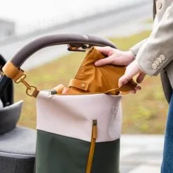 Done By Deer Sac à Dos à Langer Rose Et Kaki 15 Done By Deer Sac à Dos à Langer Rose Et Kaki -Sorties et bagagerie boutique sac a dos a langer rose et kaki 5