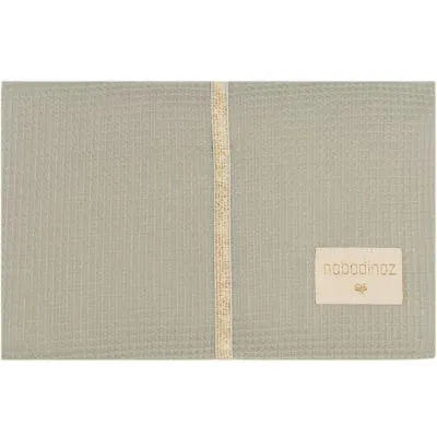 Nobodinoz Tapis à Langer Nid D'abeille Mozart Laurel Green 3 Nobodinoz Tapis à Langer Nid D'abeille Mozart Laurel Green